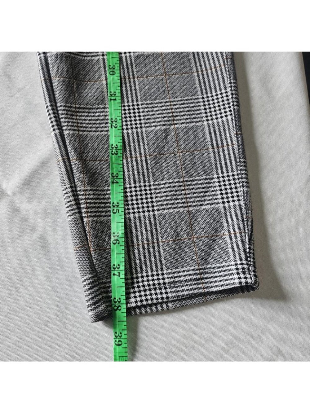 I Believe Slimming Pants Womens Plus Size 1X Gray Plaid Soft Stretch Pull On - Picture 6 of 12